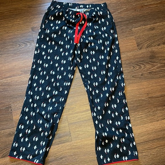 Victoria's Secret Other - Penguin Victoria Secret Pj bottoms